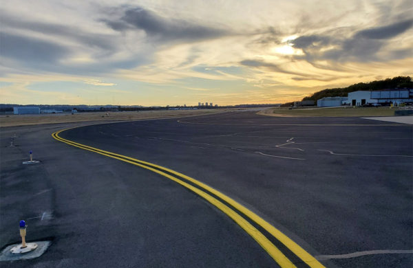 Real Seal Alabama - Airport Runway Asphalt Paving